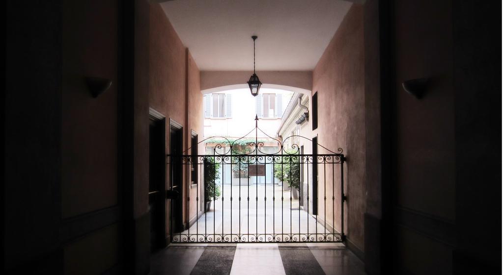 Fil Rouge Διαμέρισμα Μιλάνο Δωμάτιο φωτογραφία